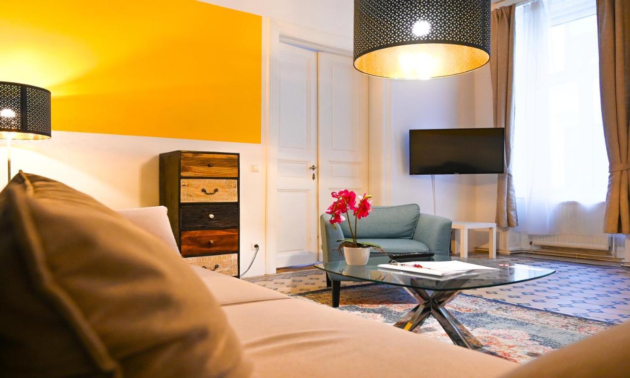 Apartment Backpacker Center