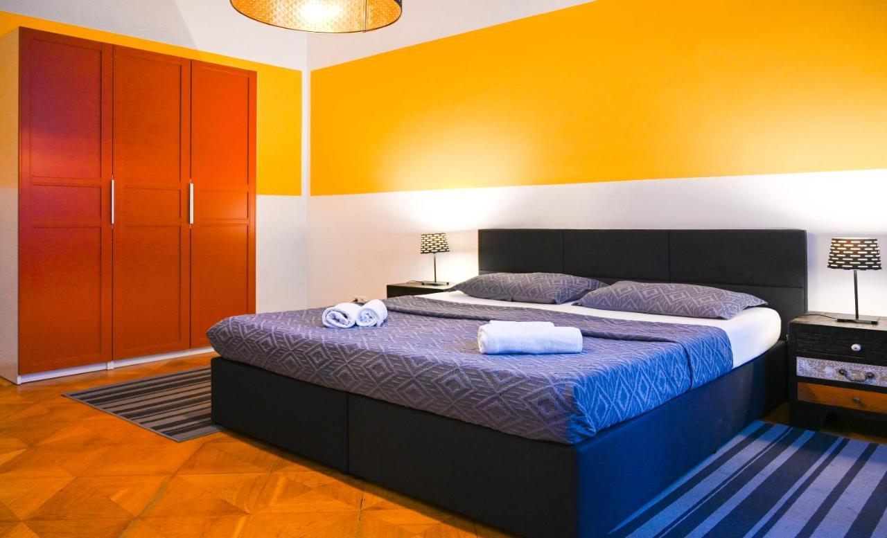 Apartment Backpacker Center *